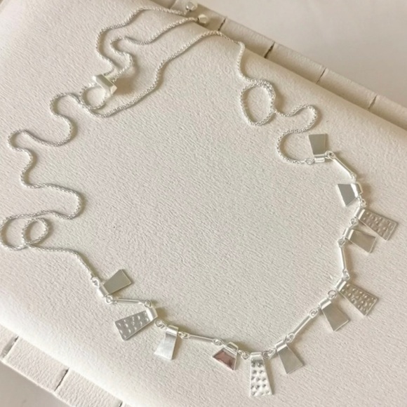 💢SOLD AT SHOPBEGIZBTQ💢- BOGO🆑BUY ONE-GET ONE 50%🆑AUTHENTIC KENDRA SCOTT Earrings - Picture 6 of 11